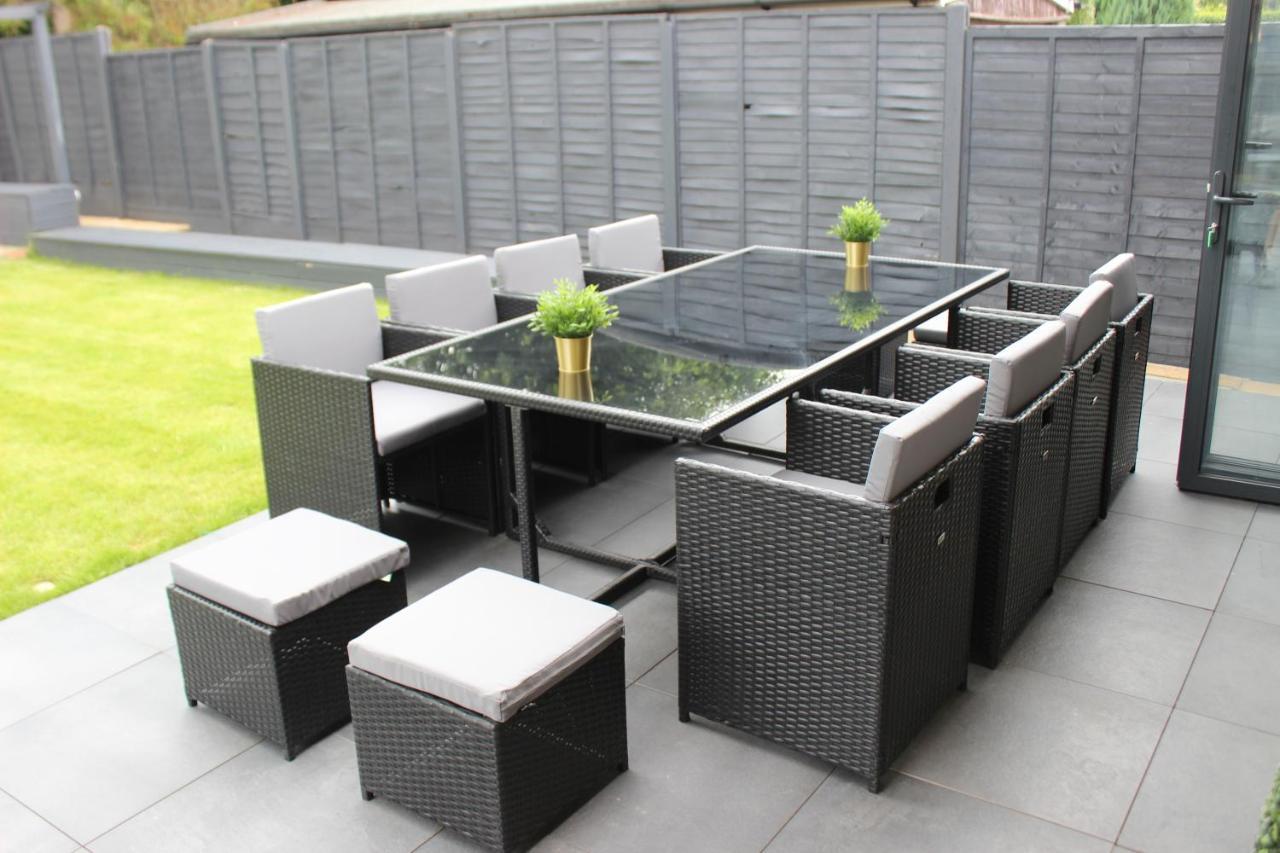 Modern Spacious House - Sleeps 16, Free Parking, Sun Terrace Nuneaton Dış mekan fotoğraf
