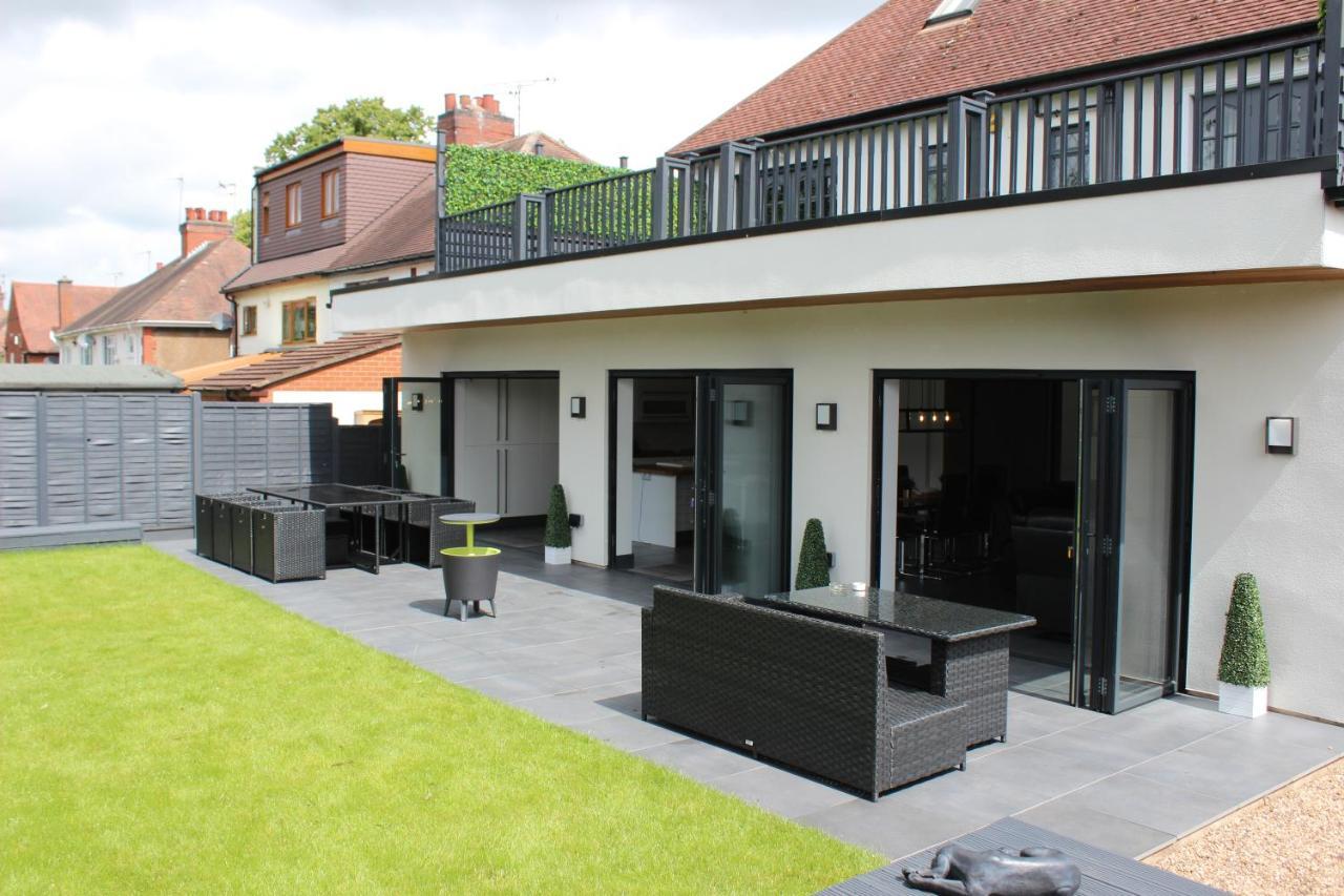 Modern Spacious House - Sleeps 16, Free Parking, Sun Terrace Nuneaton Dış mekan fotoğraf