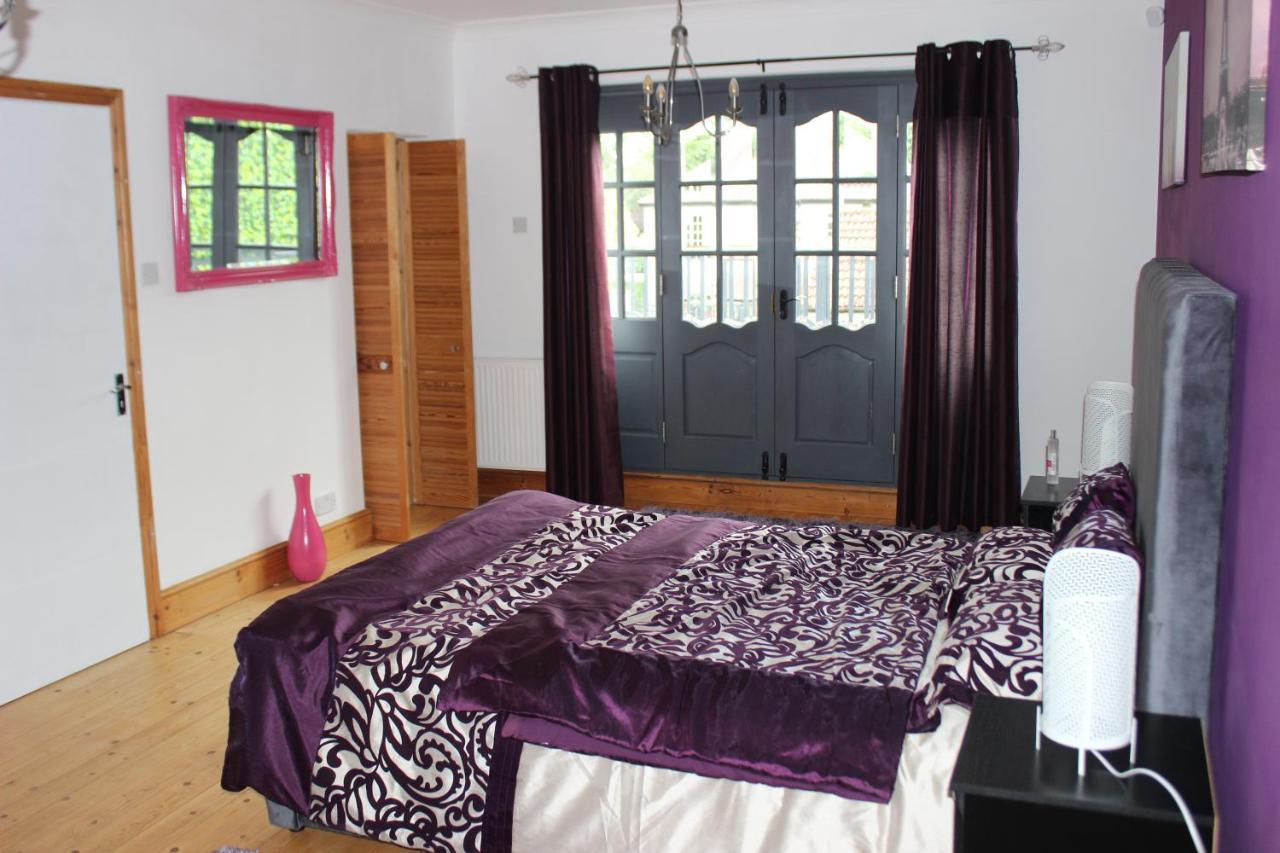Modern Spacious House - Sleeps 16, Free Parking, Sun Terrace Nuneaton Dış mekan fotoğraf